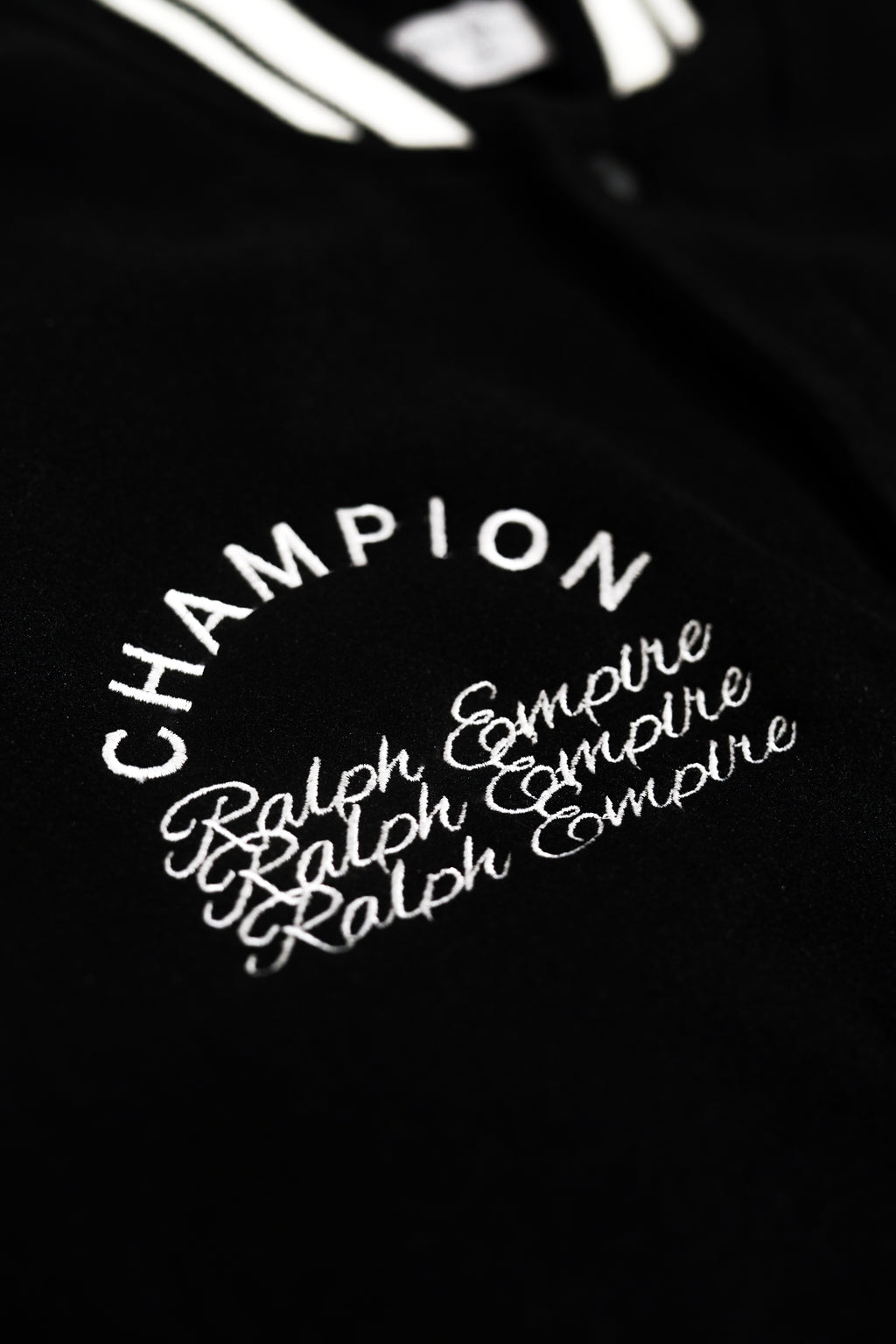 Empire Elite – Premium Collegejacke – Schwarz. 